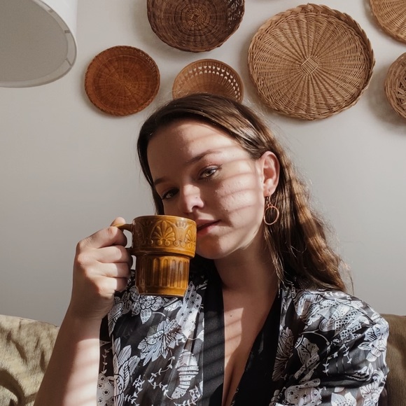 Meet your Posher, Mckenzie - Picture 1 of 1